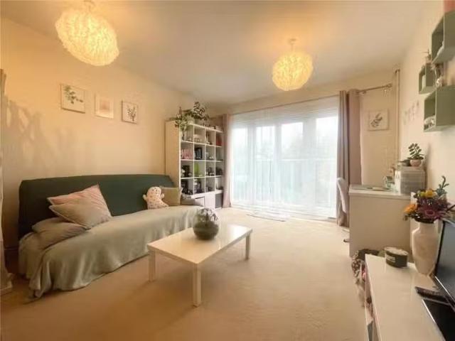 Nice 1 bedroom apartment for rent in Seafield Road, Rustington.