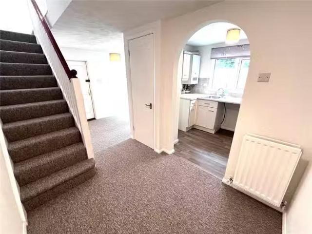 Charming 1 bedroom end of terrace house for rent in Victoria G.