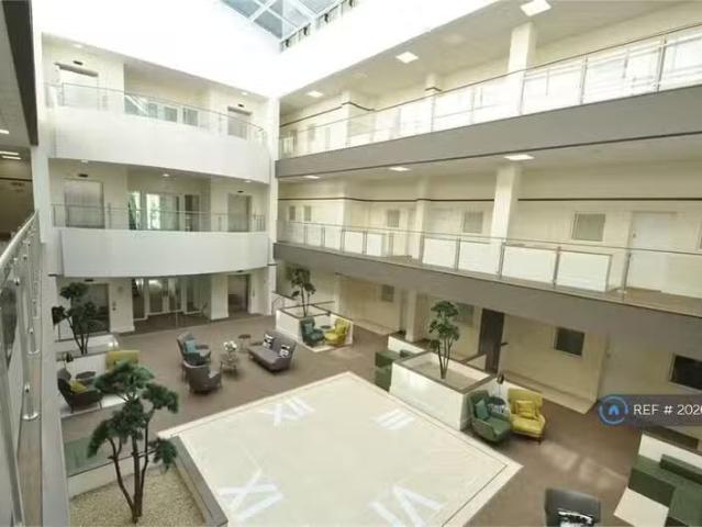 For Rent! 1 bedroom flat for rent in Empire House, Welwyn Gard.