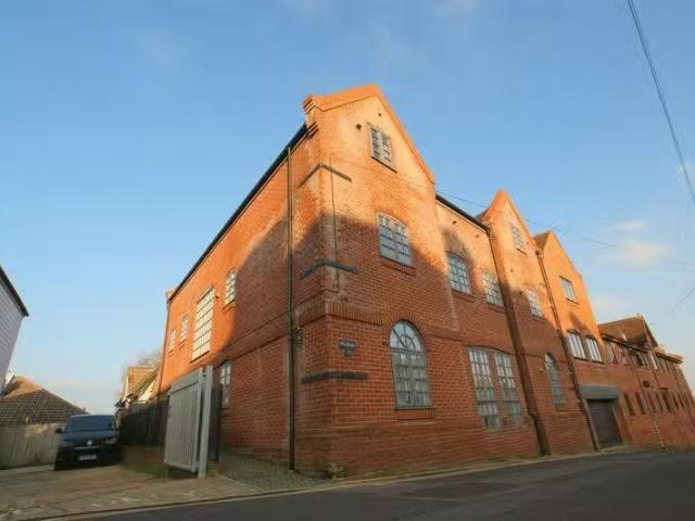 Cheap 1 bedroom flat for rent in Town Centre, Bournemouth, BH2
