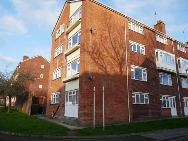 Just in! 1 bedroom flat for rent in Wellington Flats, Yeovil.