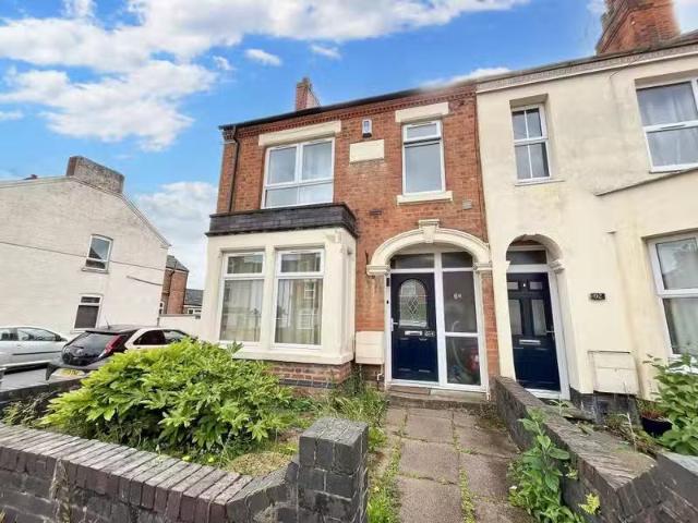 Unique 1 bedroom house share for rent in 64 Bath Street, Rugby.