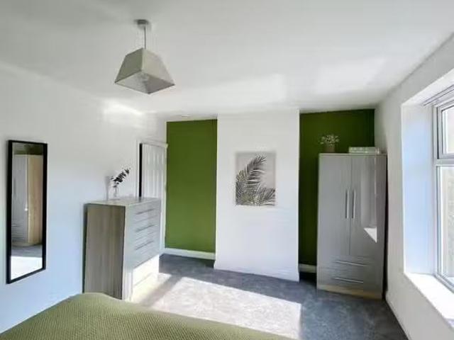 Cozy 1 bedroom house share for rent in Burnley Road, Colne, BB8