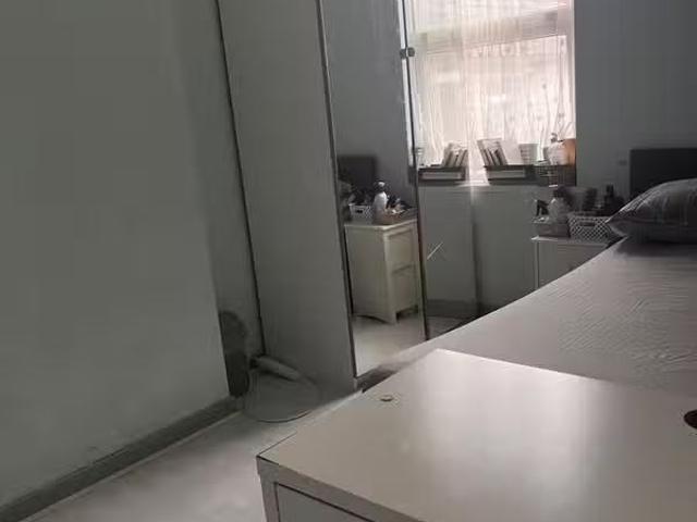 Charming 1 bedroom house share for rent in Coedcae Street, Car.