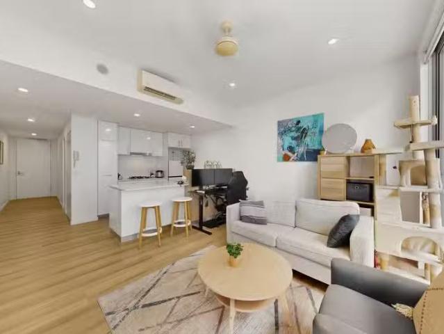 For Rent! 1 BR 107/54 Lincoln Street, STONES CORNER, QLD 4120.