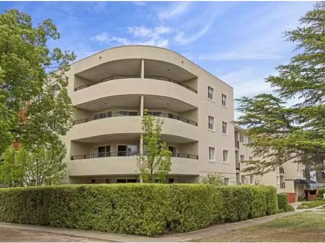 Deal! 1 BR 1/10 Dominion Circuit, FORREST Apartment for rent.