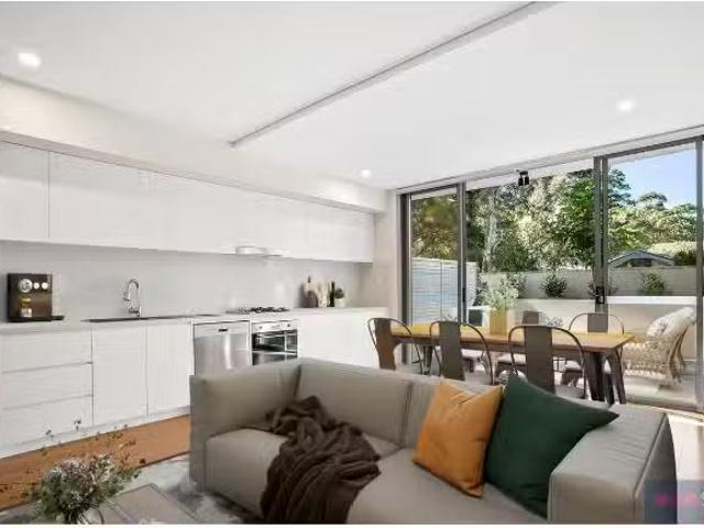 Just in! 1 BR 13/261 Condamine Street, Manly Vale Apartment fo.