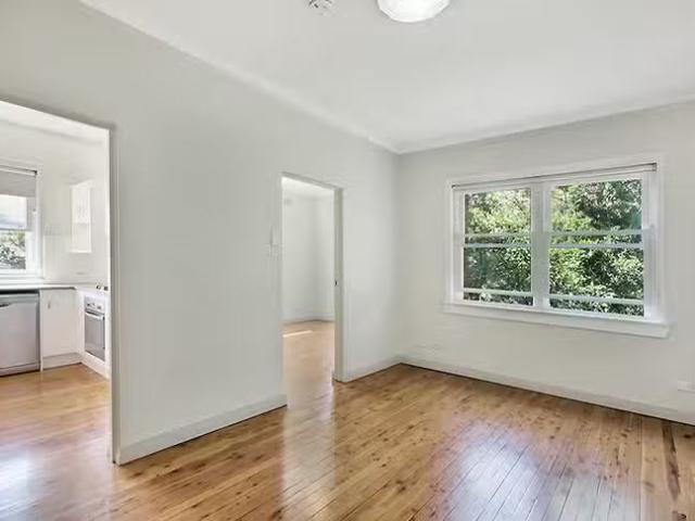 For Rent! 1 BR 18/164 Bellevue Road, Bellevue Hill, NSW 2023
