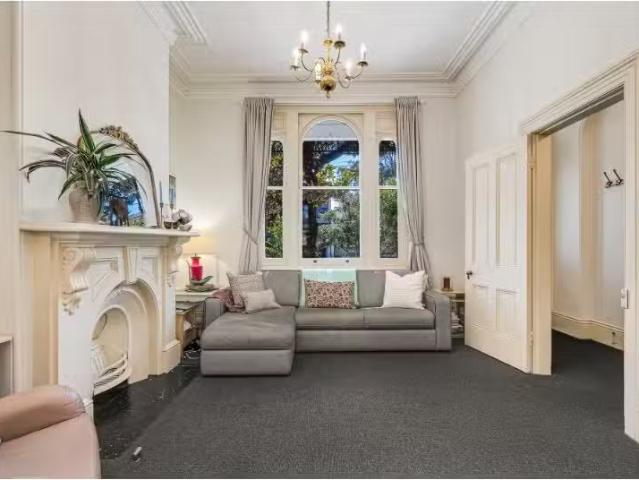 Charming 1 BR 2/278 Bridge Road, FOREST LODGE Apartment for re.