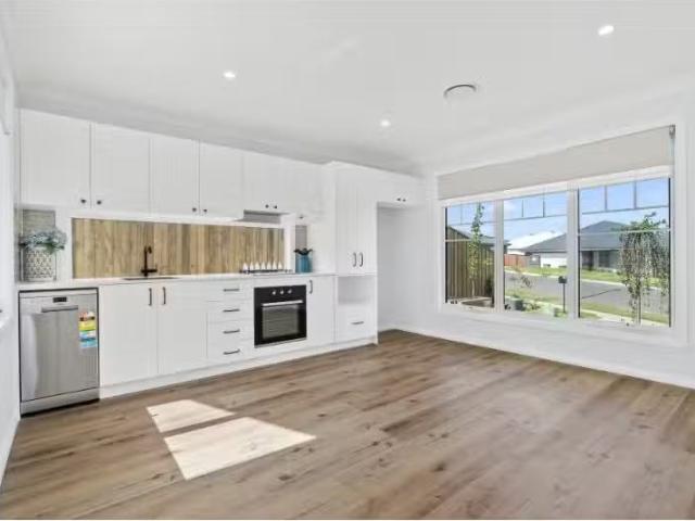 Rental! 1 BR 22a Eliza Street, Moss Vale House for rent Liste.