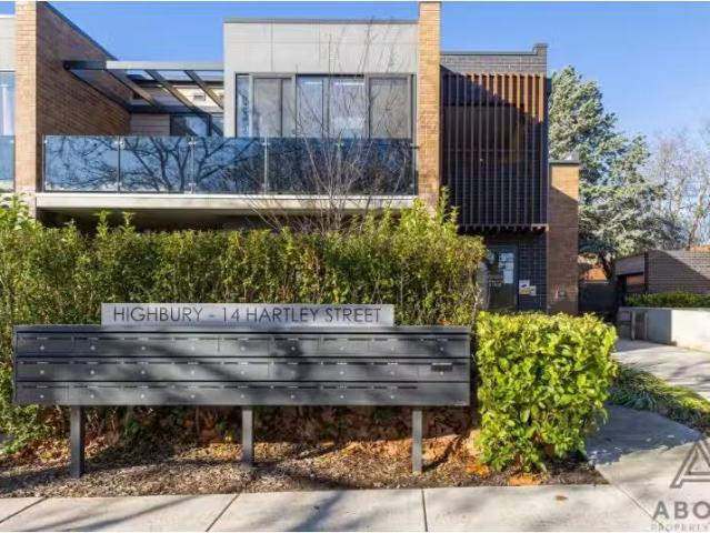 Unique 1 BR 23/14 Hartley Street, Turner Apartment for rent L.