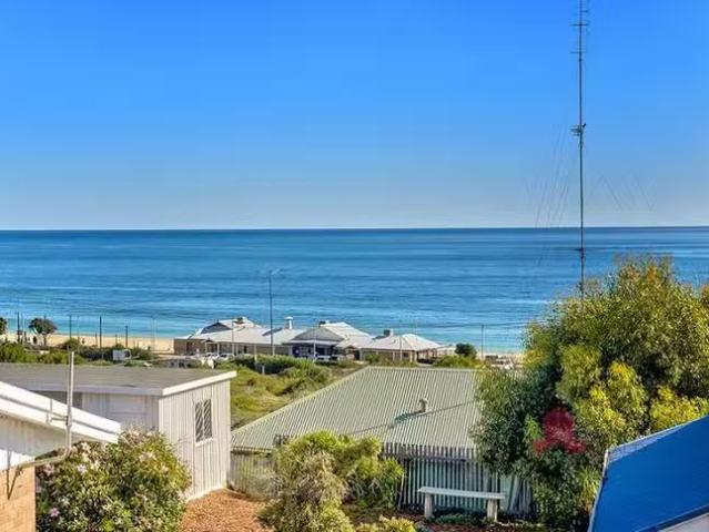 Cozy 1 BR 2/5 Prinsep Street, Bunbury, WA 6230
