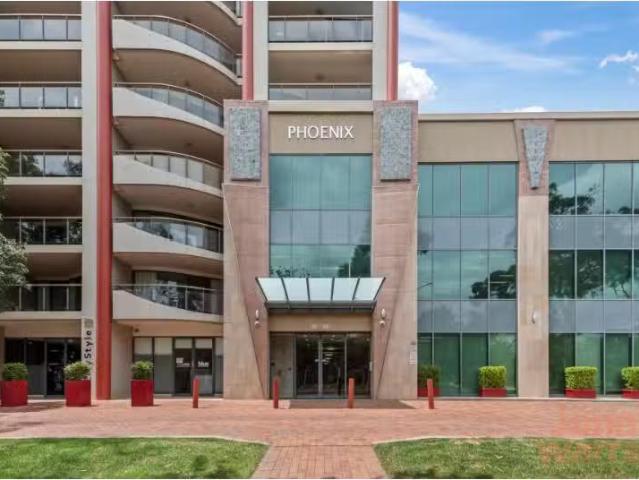 Cheap 1 BR 301/86 88 Northbourne Avenue, Braddon Apartment for.