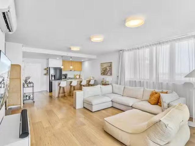 For Rent! 1 BR 31005/42 Laver Drive, Robina, QLD 4226