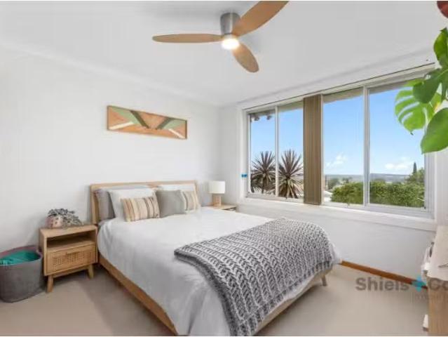 Unique 1 BR 3/4A Lees Street, Charlestown Apartment for rent.