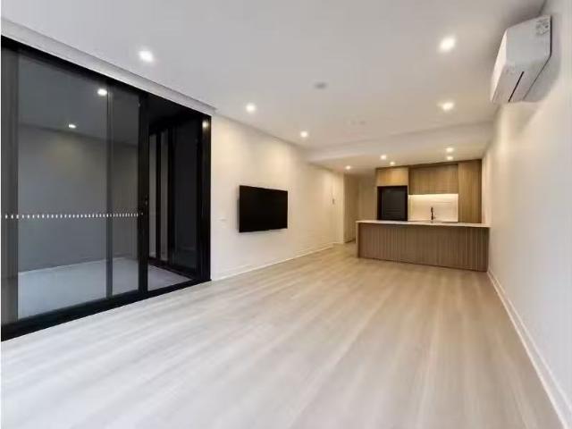 Cheap 1 BR 435/2 Wattlebird Road, Wentworth Point Apartment fo.