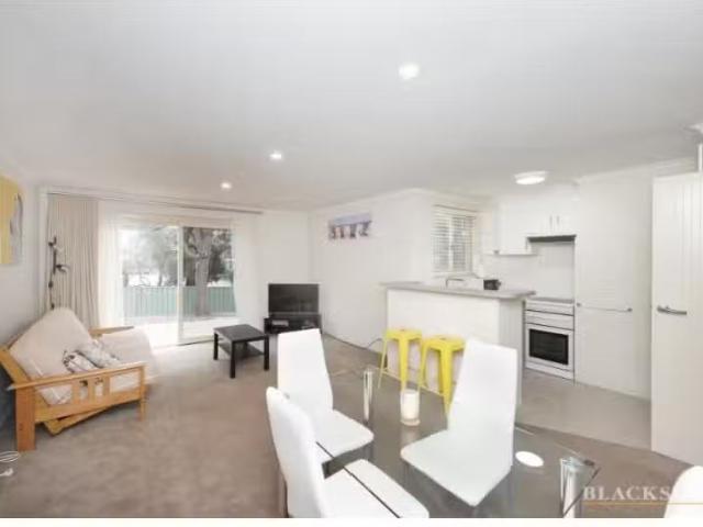 Cozy 1 BR 52 Nicklin Crescent, Fadden Apartment for rent List.