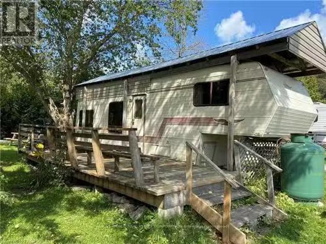 Unique 1 BR 5 9 Tamarac Road, Northern Bruce Peninsula, ON.