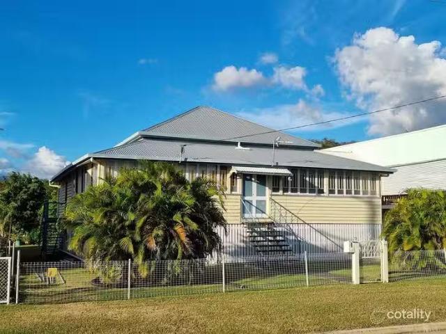 Nice 1 BR 75A Kent Street, Rockhampton City, QLD 4700