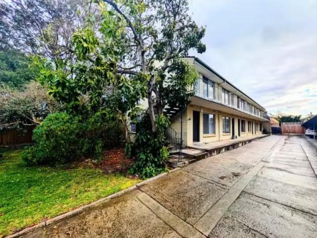 Unique 1 BR 7/9 Toward Street, Murrumbeena VIC 3163 Apartmen.