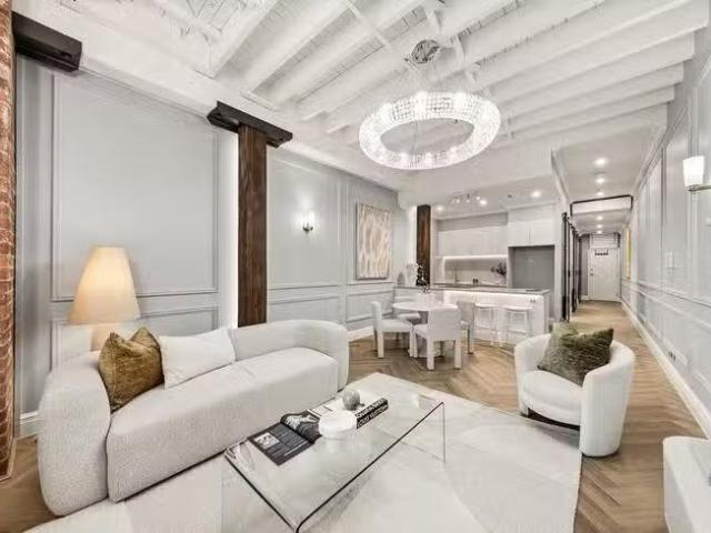 Deal! 1 BR 80/53 Vernon Terrace, Teneriffe, QLD 4005