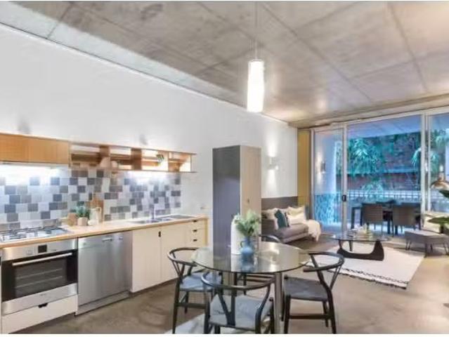Cheap 1 BR 8 Skyring Terrace, Teneriffe Apartment for rent Li.