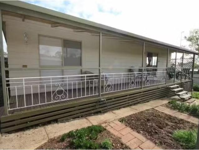 Just in! 1 BR 8a Rudd Street, Turvey Park House for rent List.