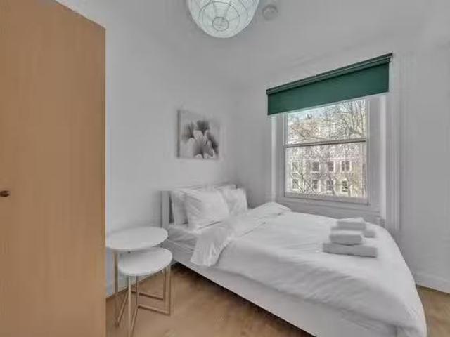 Nice 1 BR Beaufort Gardens
