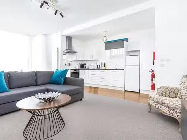 Cozy 1 BR Nevern Road