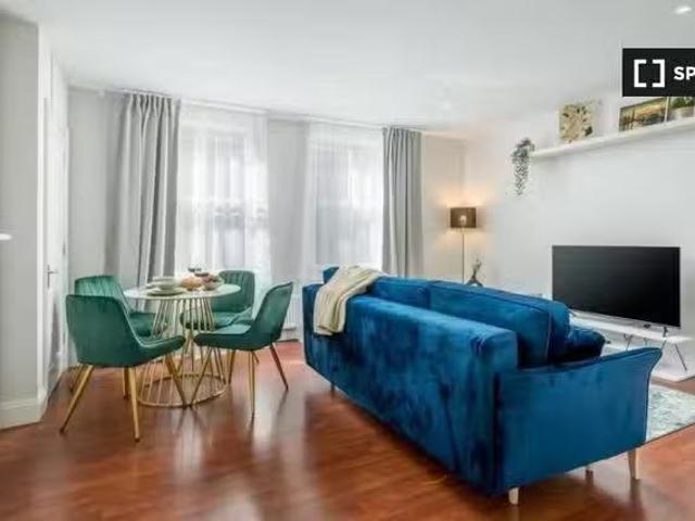 Charming 1 BR Studio for rent in London