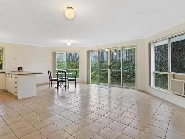 Charming 1 Hertford Crescent, Mudgeeraba, QLD 4213