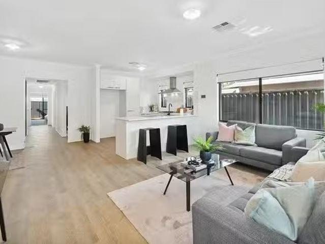 Cheap 1 Newton Street, Bayswater, WA 6053
