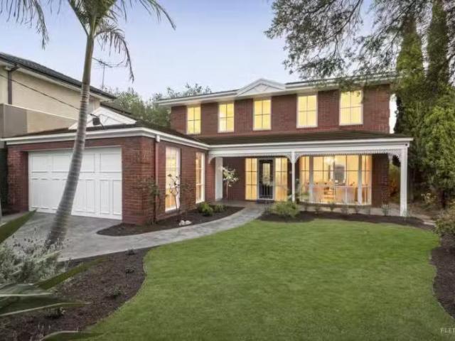 Charming 1 Rowland Street, Mont Albert VIC 3127 House Auction