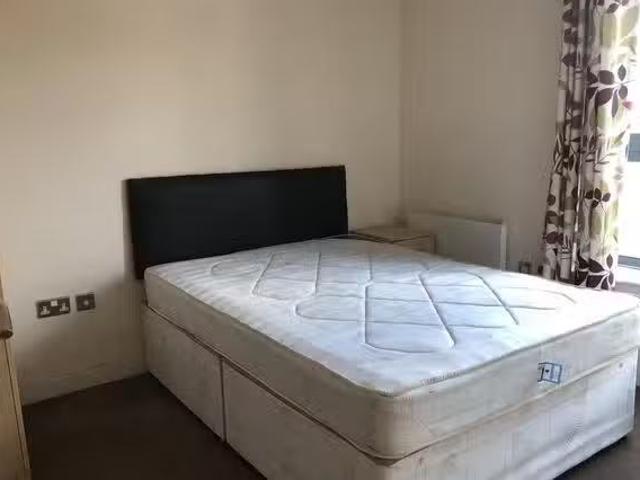 New 1 Room West One Tower D 1 Bed / 1 Bath