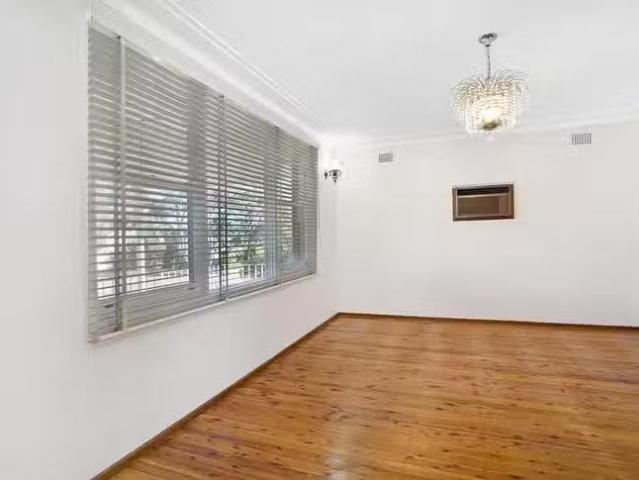 Just in! 1A Castle Crescent, Belrose, NSW 2085