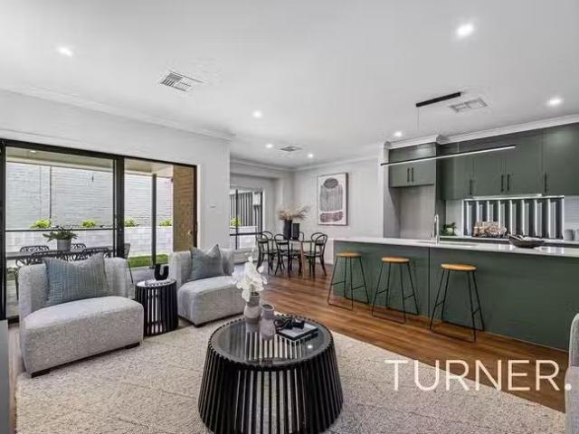 Nice 1A Kingston Avenue, Hope Valley, SA 5090