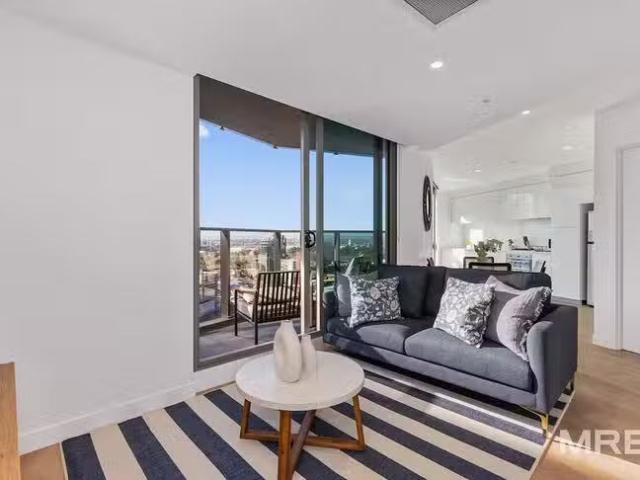 Cozy 2405/42 Balston Street, Southbank, VIC 3006