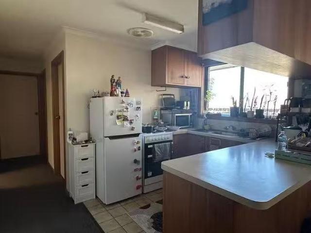 Cozy 2/40A Beefeater Street, Deloraine, TAS 7304