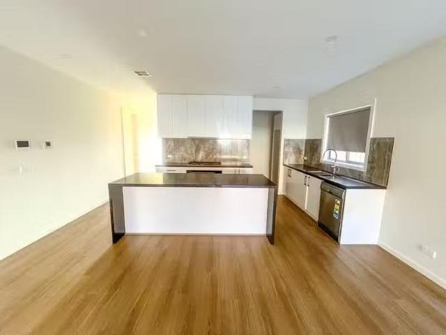 New 241 Toyon Road, DONNYBROOK, VIC 3064 House for Rent