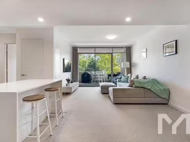 Nice 24/1 Silas Street, East Fremantle, WA 6158