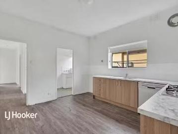 For Rent! 2/42 Days Road, Croydon Park, SA 5008