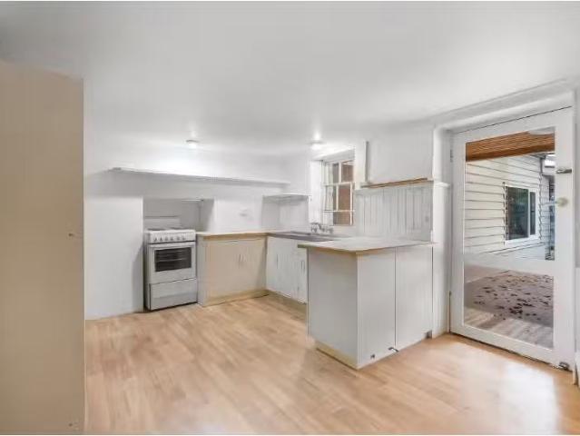 Cozy 2/447 Macquarie St, South Hobart House for rent Listed b.