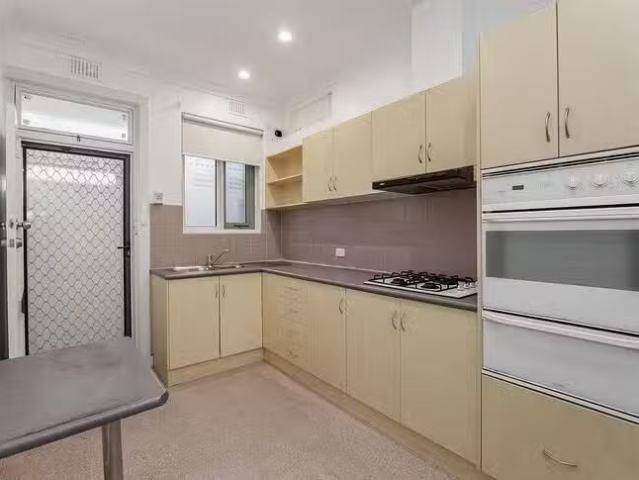 Cheap 2/44 North Esplanade, Glenelg North, SA 5045
