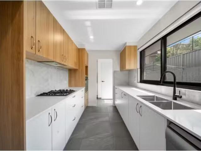 Deal! 2/45 Morton Street, CRESTWOOD House for rent Listed by.