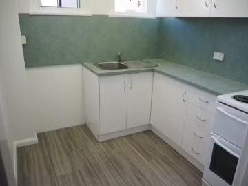 Nice 2/463 Peel St, Tamworth Apartment for rent Listed by Tam.