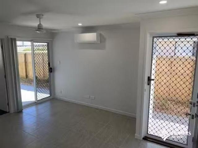 Rental! 2/46 Fig Tree Circuit, Caboolture, QLD 4510
