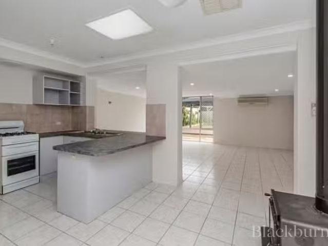 New 24 Kopai Crescent, Waikiki, WA 6169