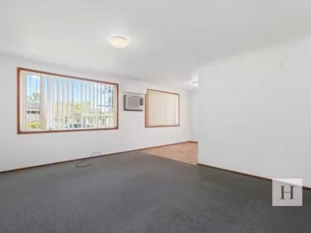 Rental! 24 Rolfe Ave, Kanwal House for rent Listed by Rentals.