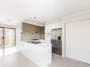 Nice 24A Gungahlin Place, Gungahlin Townhouse for rent Listed.