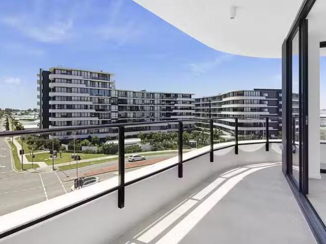 For Rent! 2506/6 Sickle Avenue, Hope Island, QLD 4212